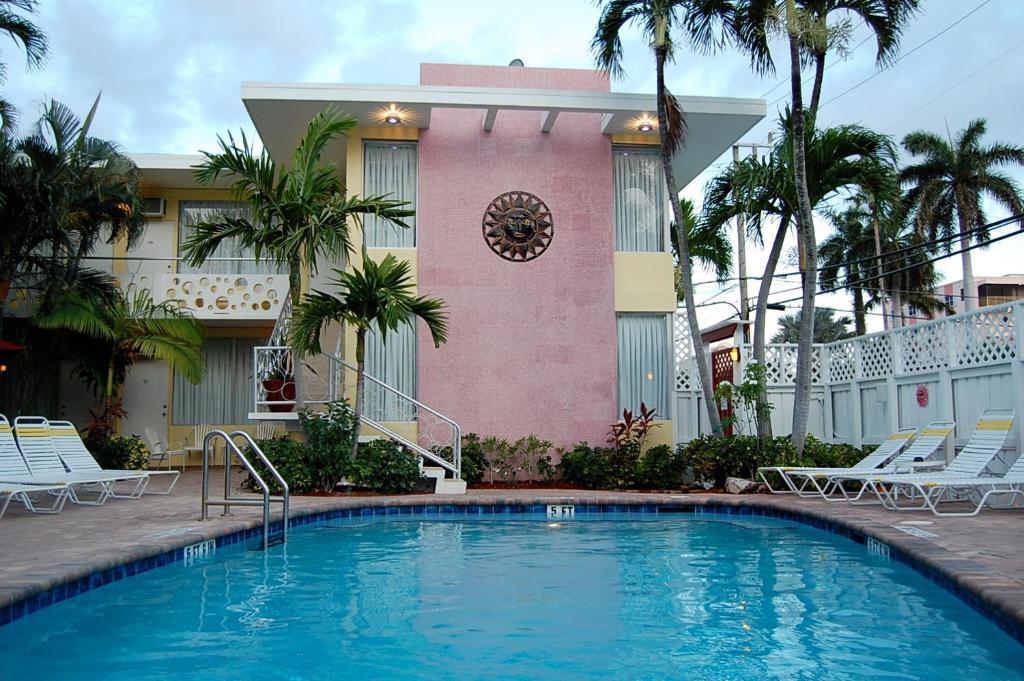 Alcazar Resort- Gay Mens Resort Fort Lauderdale Exterior photo
